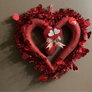 Wall decor Valentines Day 2 pieces cute stunning adorable love
